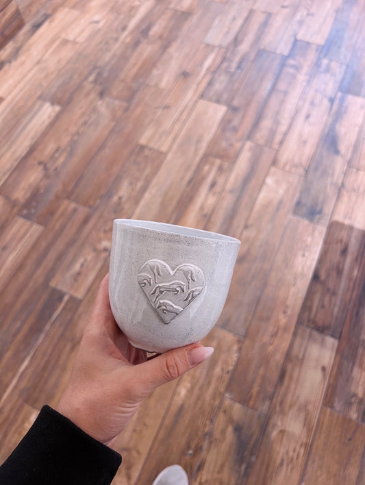 Mugg hästar i hjärta, vit